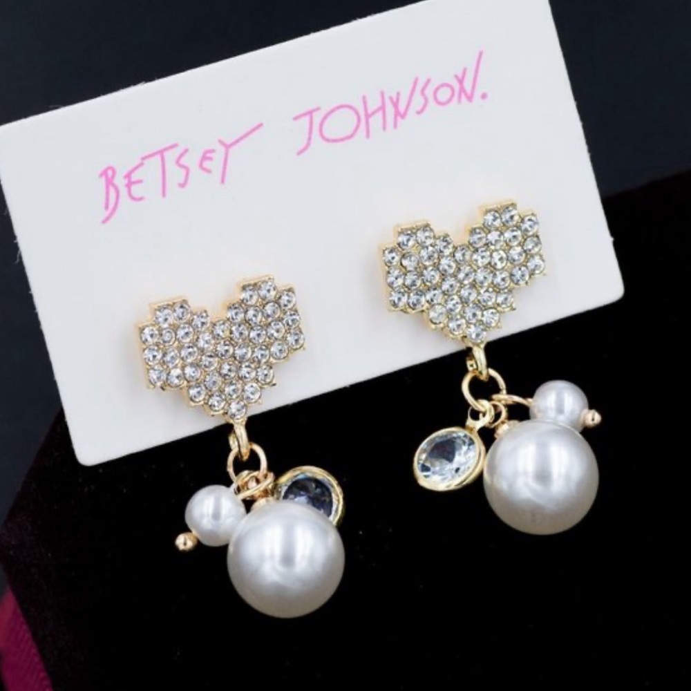 Betsey Johnson Rhinestone Crystal Pearl Love Heart Drop Earrings NWT